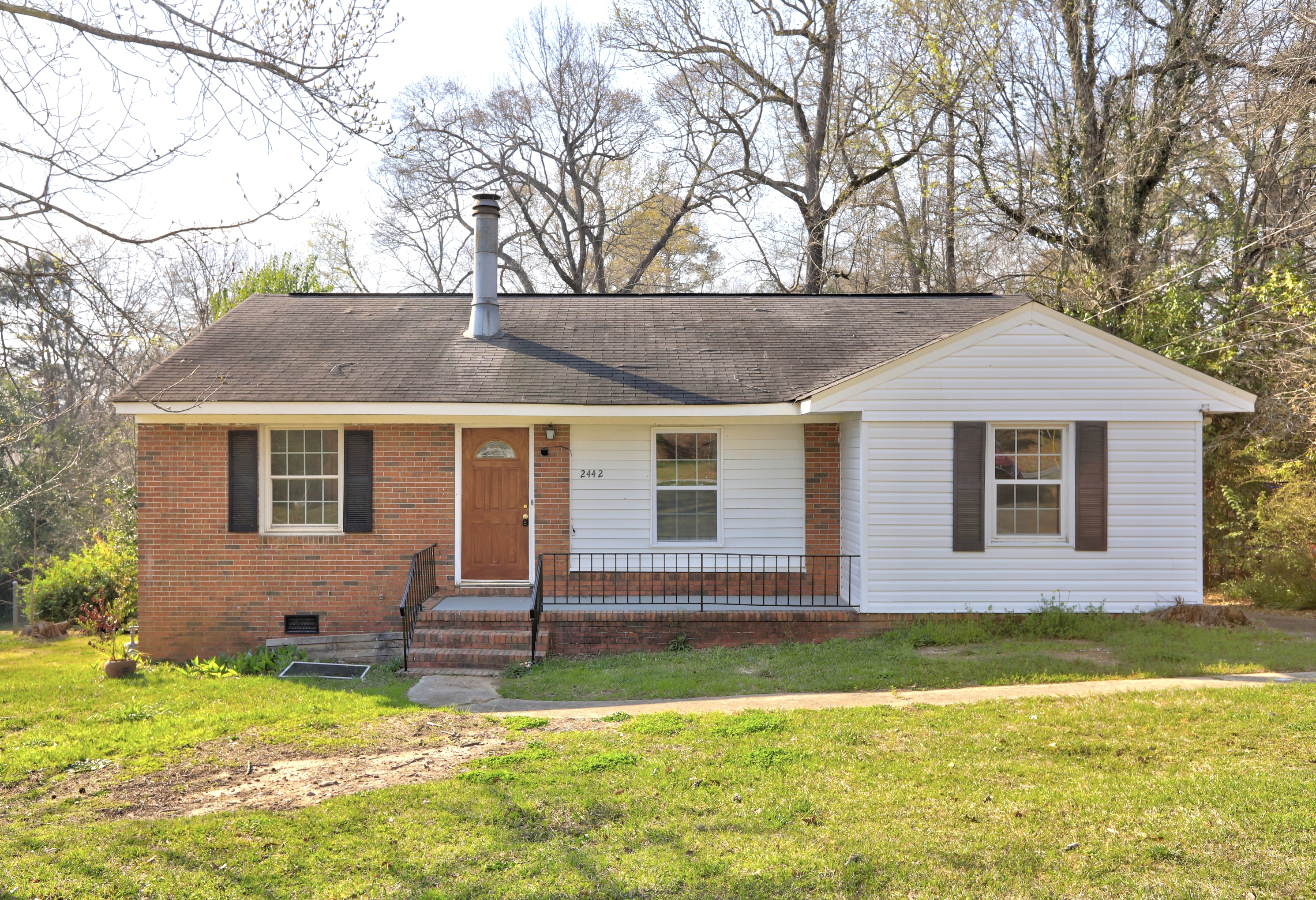 2442 Tredway Rd.