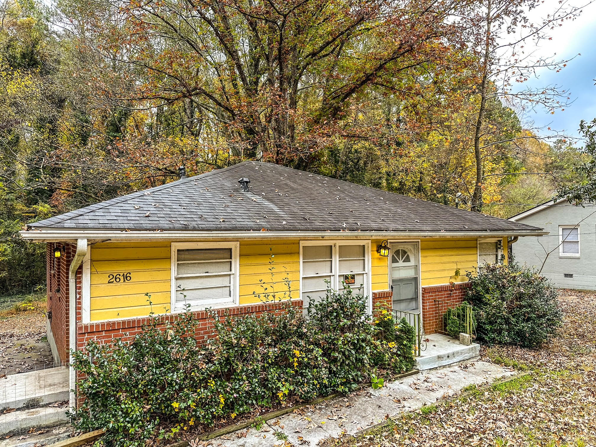Property main image