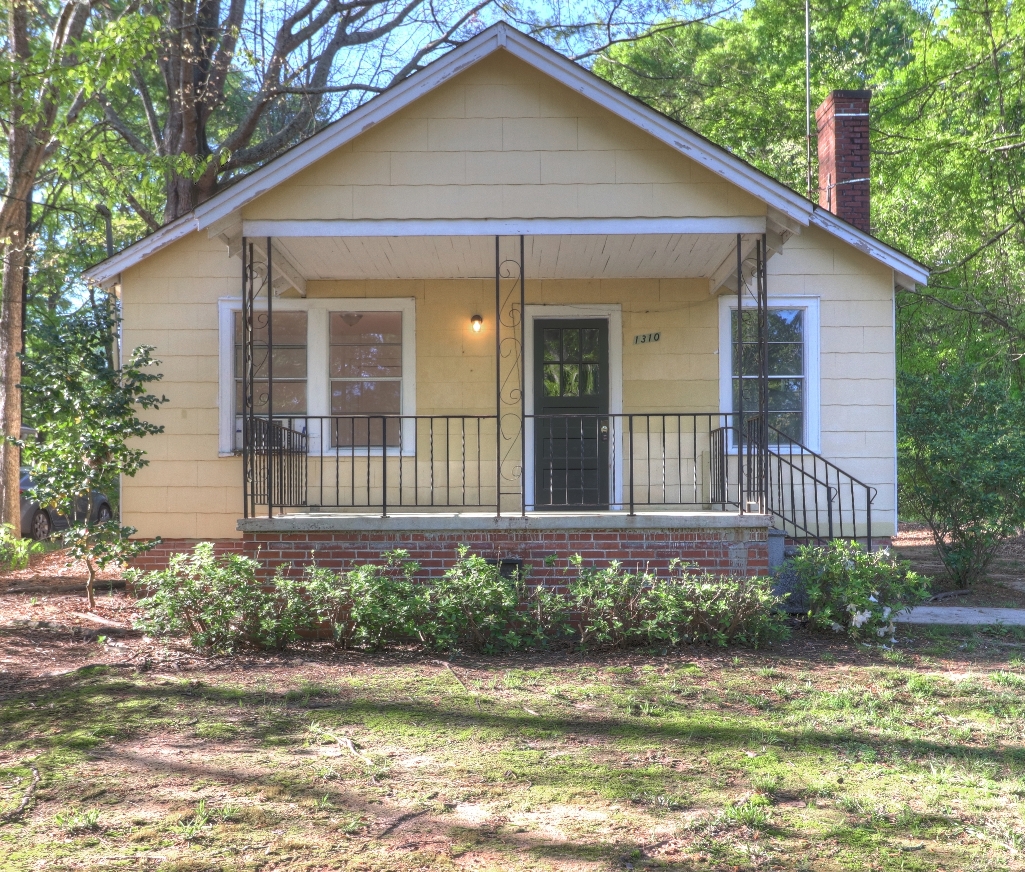 Property main image
